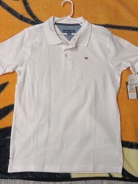 Tommy Hilfiger White Polo with Small Flag Emblem